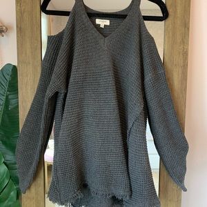 Vici collection long sleeve sweater